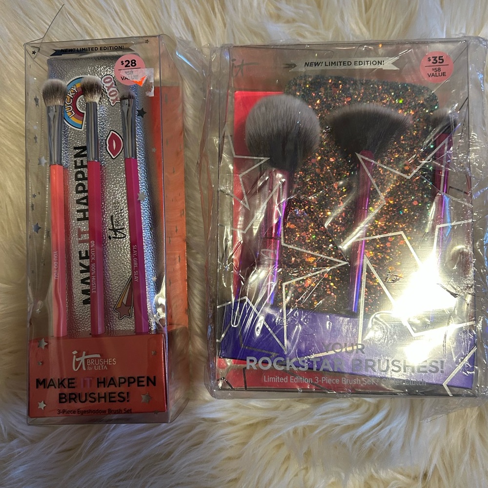 It cosmetic brush set bundle